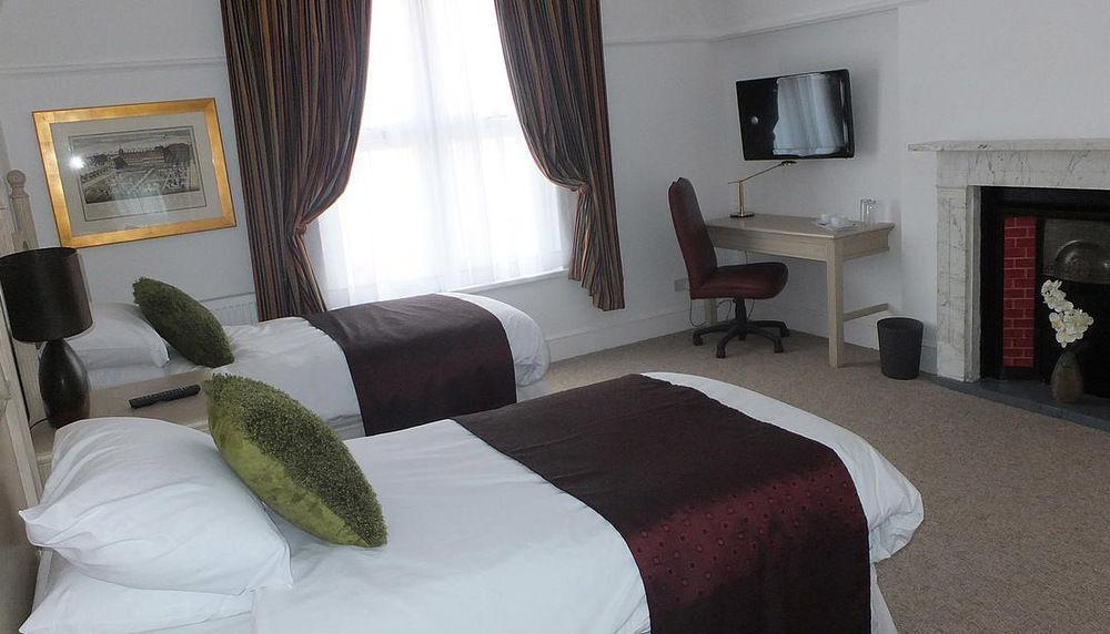 Jessamine House Hotel Γκρέιβσεντ Εξωτερικό φωτογραφία