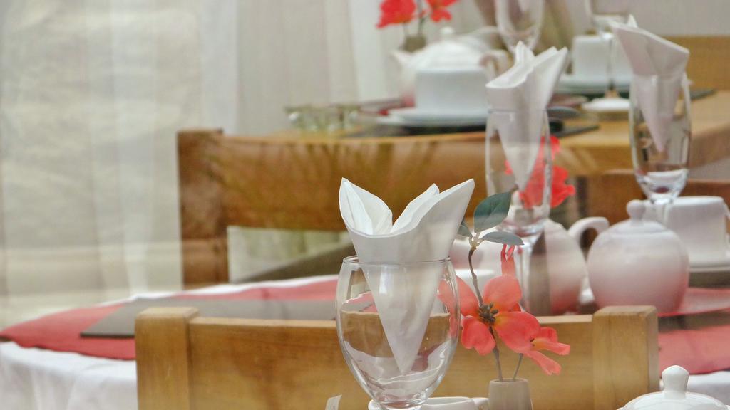 Jessamine House Hotel Γκρέιβσεντ Εξωτερικό φωτογραφία
